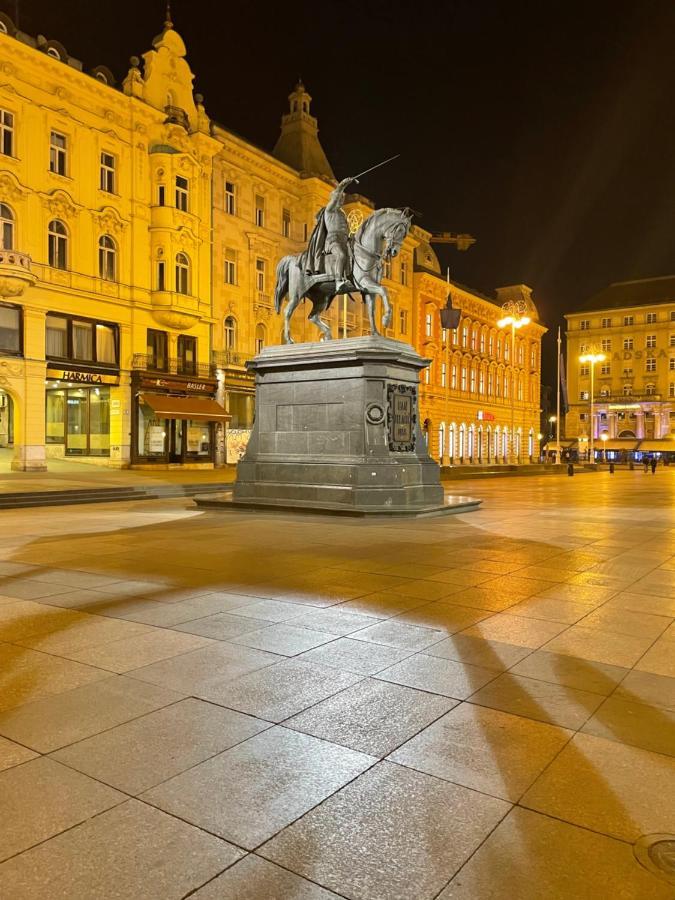 Grich Witch Apartment Zagreb Ngoại thất bức ảnh