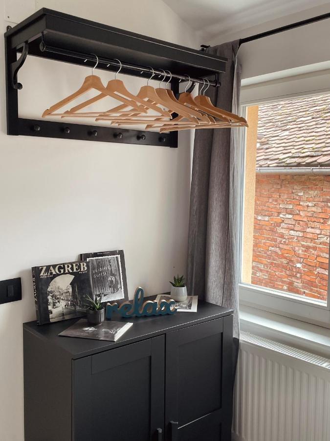 Grich Witch Apartment Zagreb Ngoại thất bức ảnh
