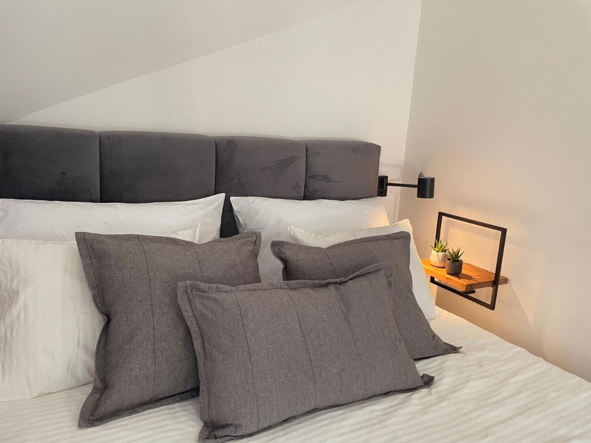 Grich Witch Apartment Zagreb Ngoại thất bức ảnh